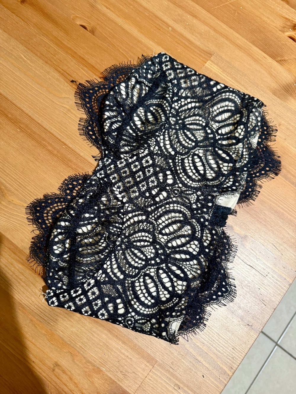 Superdown Lace Crop Corset